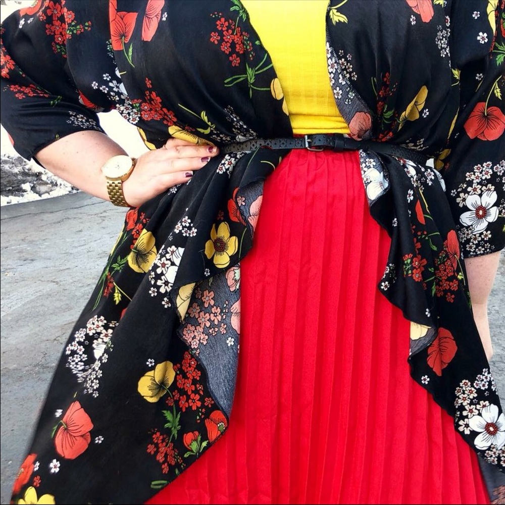 Large floral lularoe Shirley...silky material.